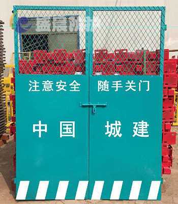 升降机防护门-筛网电梯安全门-安平县盛晨丝网有限公司