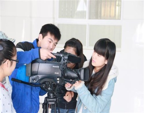 黑龙江传媒艺考培训需要多少钱-天津播音主持培训报名-北京开拍网络科技有限公司