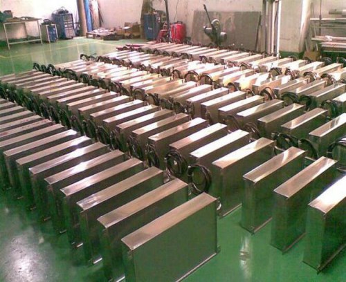 投入式超声波震板供应商/特价投入式超声波震板生产厂家/*投入式超声波震板用途