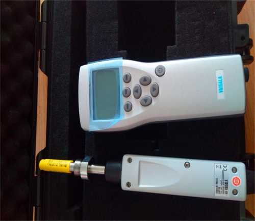 DM70温湿度上海价格_便携式DM70温湿度传感器_上海鑫嵩实业有限公司