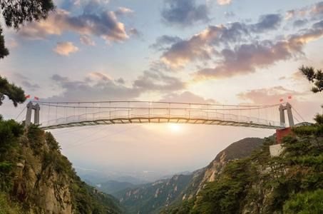 深圳跳跳床 大型游乐 昆明市乐蜀设备制造有限公司