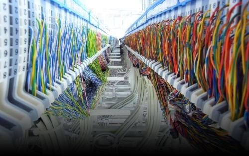 专业综合布线厂家_LED显示屏_兰州领新网络信息科技有限公司