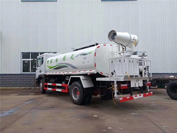 5吨水罐车-东风水车-程力专用汽车洒水车厂