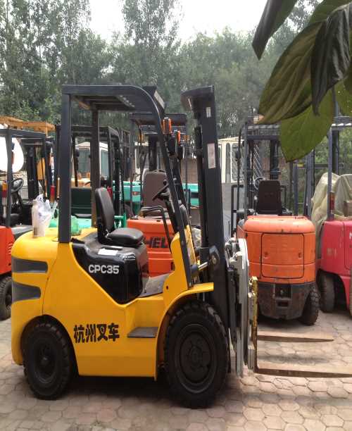 货物搬运公司-雷鸣3吨叉车出售-香河县安平镇北方现代叉车维修中心