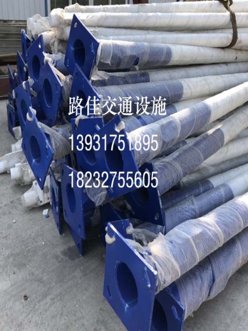 交通标志牌价格 钢管护口器公司 沧州路佳交通设施有限责任公司
