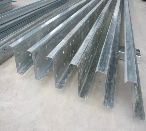 镀锌C型钢代理商_特价钢结构