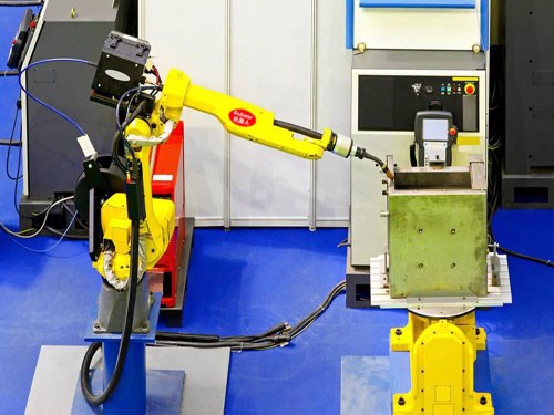 激光焊机器人报价_打捆机打包机19pet塑钢带_衡水泰金智能设备开发有限公司